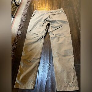 Vuori Ripstop pants / joggers